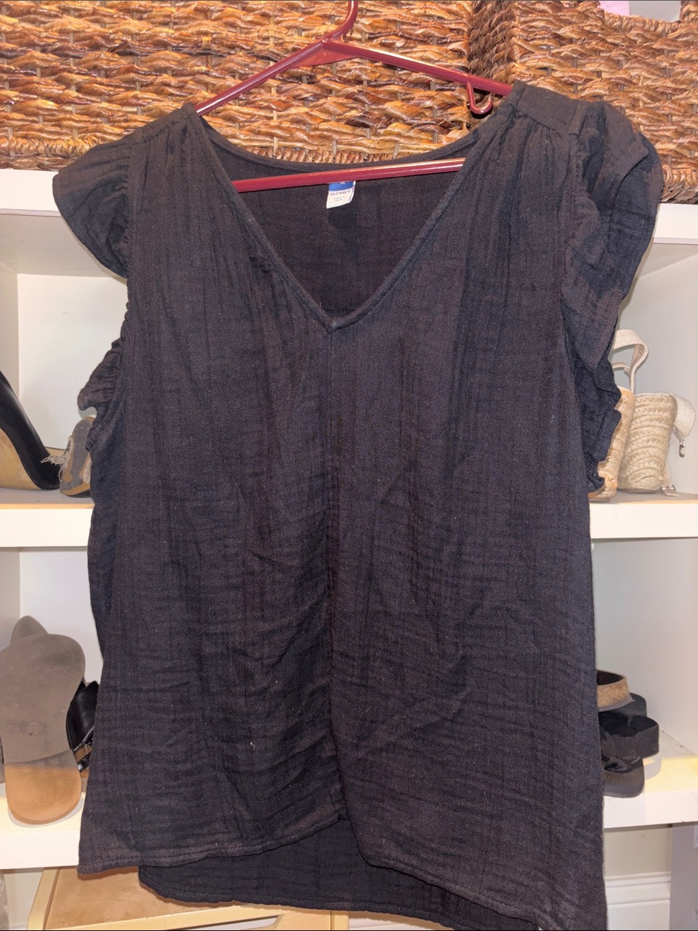 Old Navy Black V-Neck Short Sleeve Tunic Top